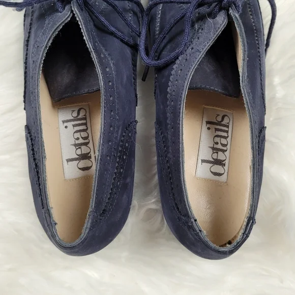 Details Blue Suede Loafters - Picture 4 of 6